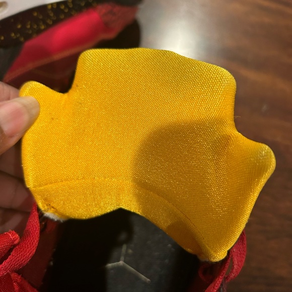 Jordan Sneakers - Picture 9 of 9